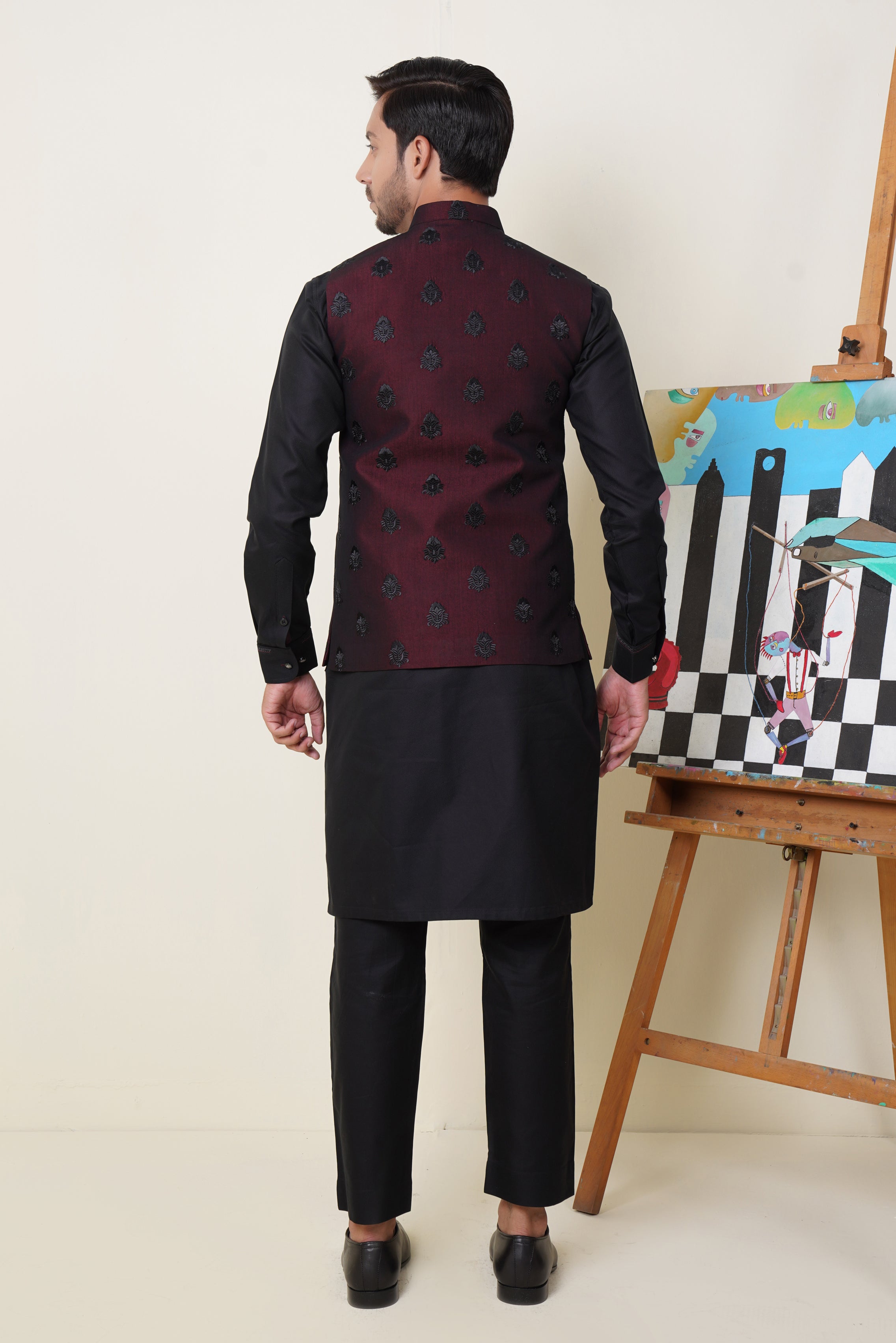 Blackish Maroon Waistcoat With Thread Embroidery